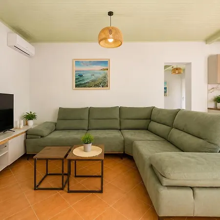 Vakantiehuis Eka Lll Forest Vlorë