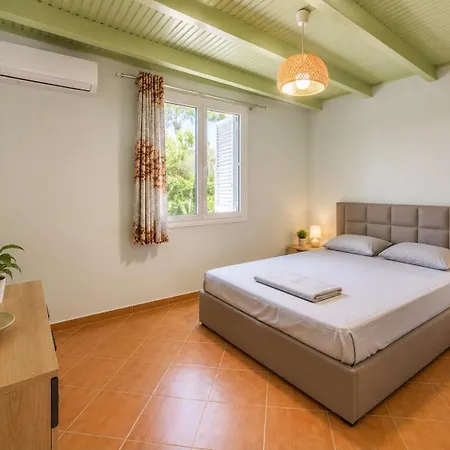Feriehus Eka Lll Forest Vlorë